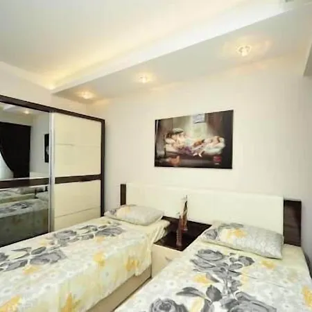 Azura Park Tourism Complex Apartment