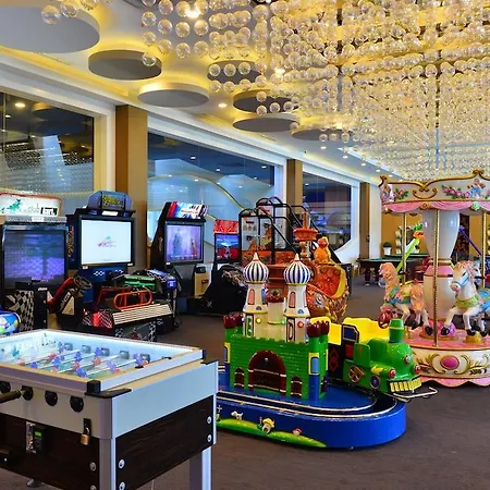 Azura Park Tourism Complex *