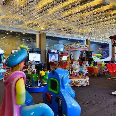 Azura Park Tourism Complex Alanya
